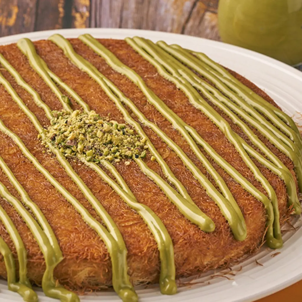 كنافة بالبستاشيو - كبير